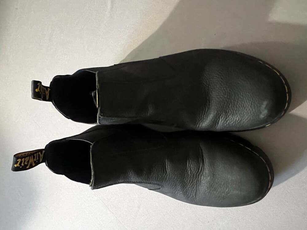 Dr. Martens Hardie II Chelsea Boot Black Leather